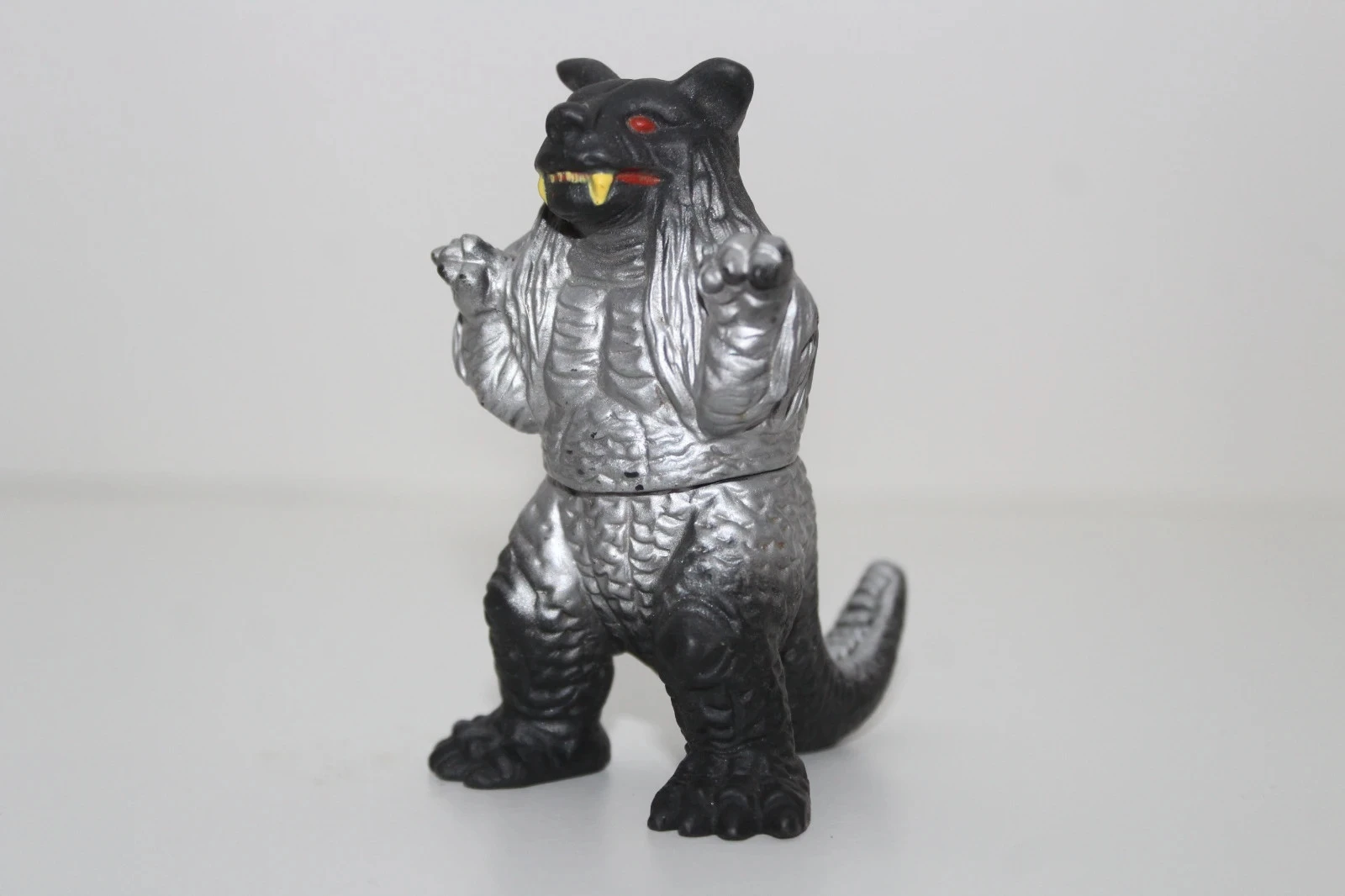 Figurine Kaiju - Ultraman